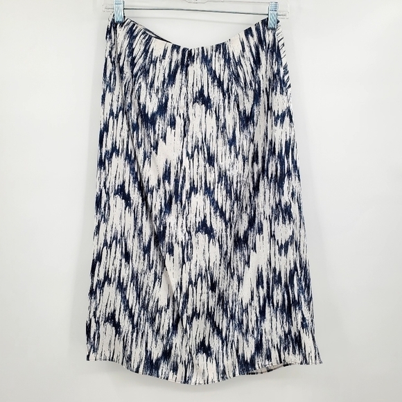 Club Monaco Blue White Abstract Print Twist Waist Robetta Skirt - Picture 5 of 11